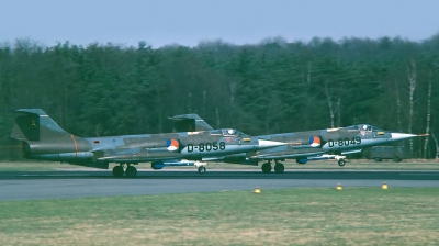 Photo ID 74748 by Arie van Groen. Netherlands Air Force Lockheed F 104G Starfighter, D 8058