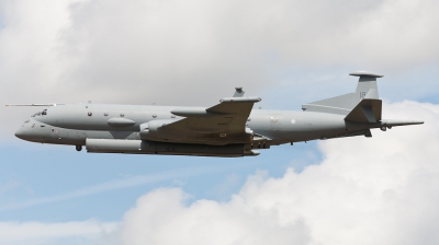 Photo ID 74922 by Andreas Zeitler - Flying-Wings. Company Owned BAe Systems BAE Systems Nimrod MRA 4, ZJ518