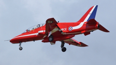 Photo ID 76131 by Mike Griffiths. UK Air Force British Aerospace Hawk T 1A, XX260