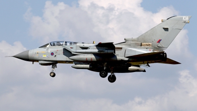Photo ID 75532 by Carl Brent. UK Air Force Panavia Tornado GR1, ZD847