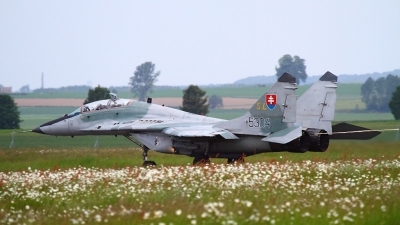 Photo ID 76987 by Agata Maria Weksej. Slovakia Air Force Mikoyan Gurevich MiG 29UBS 9 51, 5304