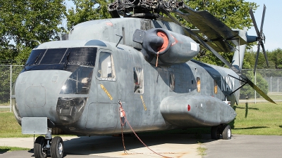 Photo ID 76577 by Jason Grant. USA Navy Sikorsky CH 53A Sea Stallion, 151686