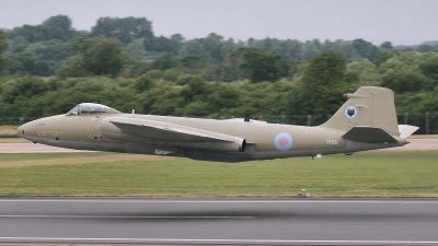 Photo ID 77282 by Bob Wood. UK Air Force English Electric Canberra PR9, XH131