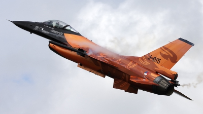Photo ID 77464 by Walter Van Bel. Netherlands Air Force General Dynamics F 16AM Fighting Falcon, J 015