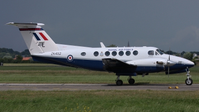 Photo ID 77683 by Rainer Mueller. UK Air Force Beech Super King Air B200, ZK452