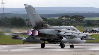 Photo ID 9788 by Andy Walker. UK Air Force Panavia Tornado GR4, ZD790
