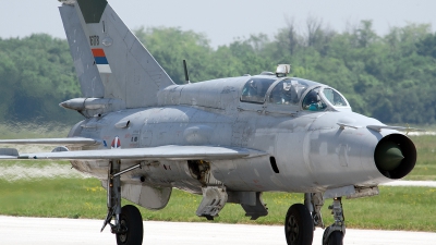 Photo ID 79037 by Anton Balakchiev. Serbia Air Force Mikoyan Gurevich MiG 21UM, 16178