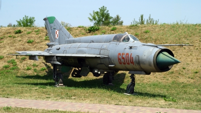Photo ID 79532 by Carl Brent. Poland Air Force Mikoyan Gurevich MiG 21MF, 6504