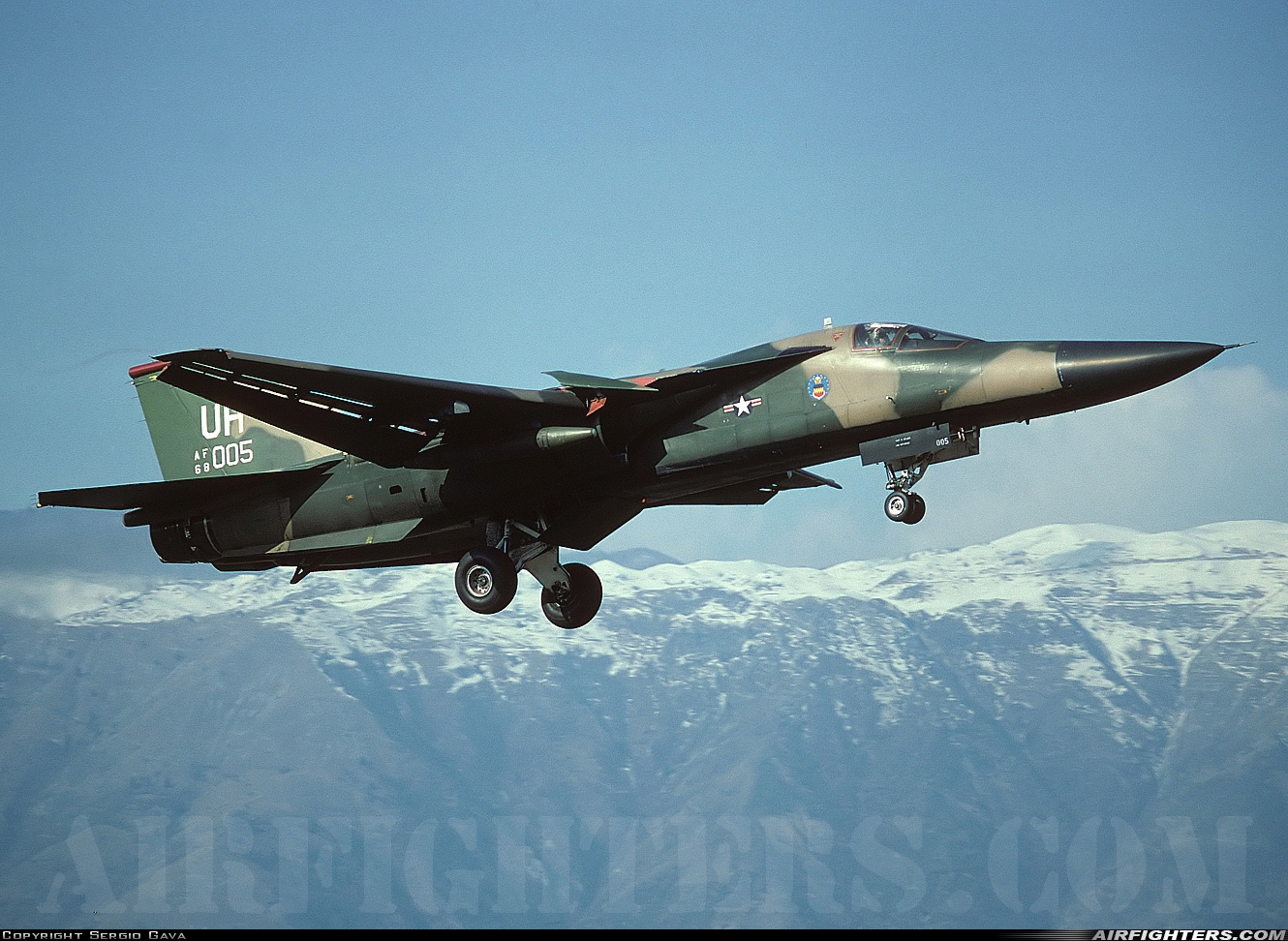 Photo ID 157948 by Sergio Gava. USA Air Force General Dynamics F 111E Aardvark, 68 0005
