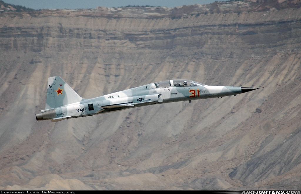 Photo ID 4431 by Louis DePaemelaere. USA Navy Northrop F 5F Tiger II, 160965